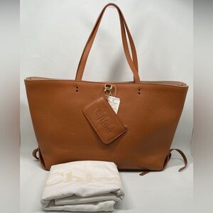 Chloe Sense Large Tote Bag in Grained Leather